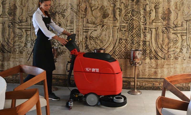 Se presentan la BYTE I y BYTE II en la feria de limpieza profesional de Italia