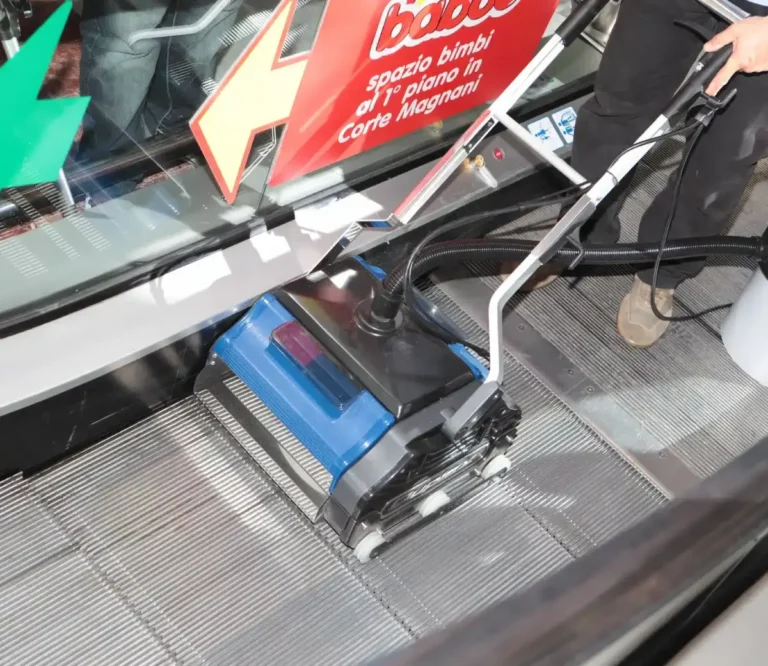 Limpiadora de escaleras mecánicas Duplex Escalator