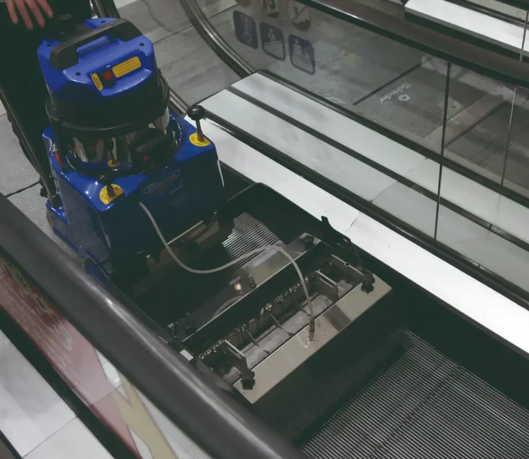 Limpiadora de escaleras mecánicas Duplex Escalator